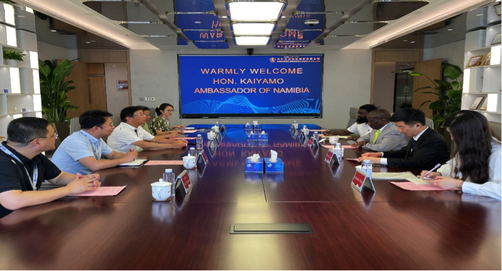纳米比亚驻华大使到访九洲酷游资源集团总部