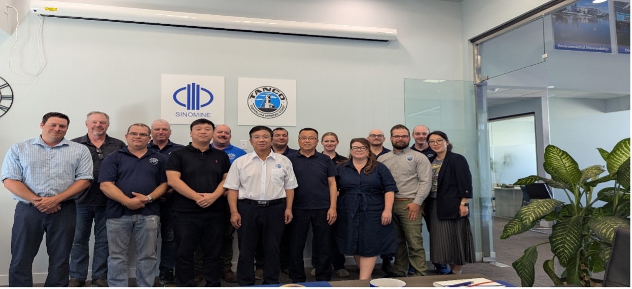 九洲酷游资源集团董事长王平卫到加拿大 TANCO矿山检查调研